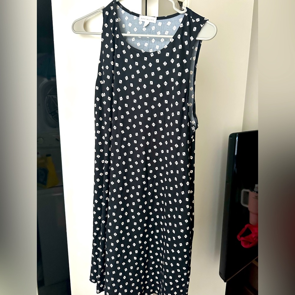 Socialite size large